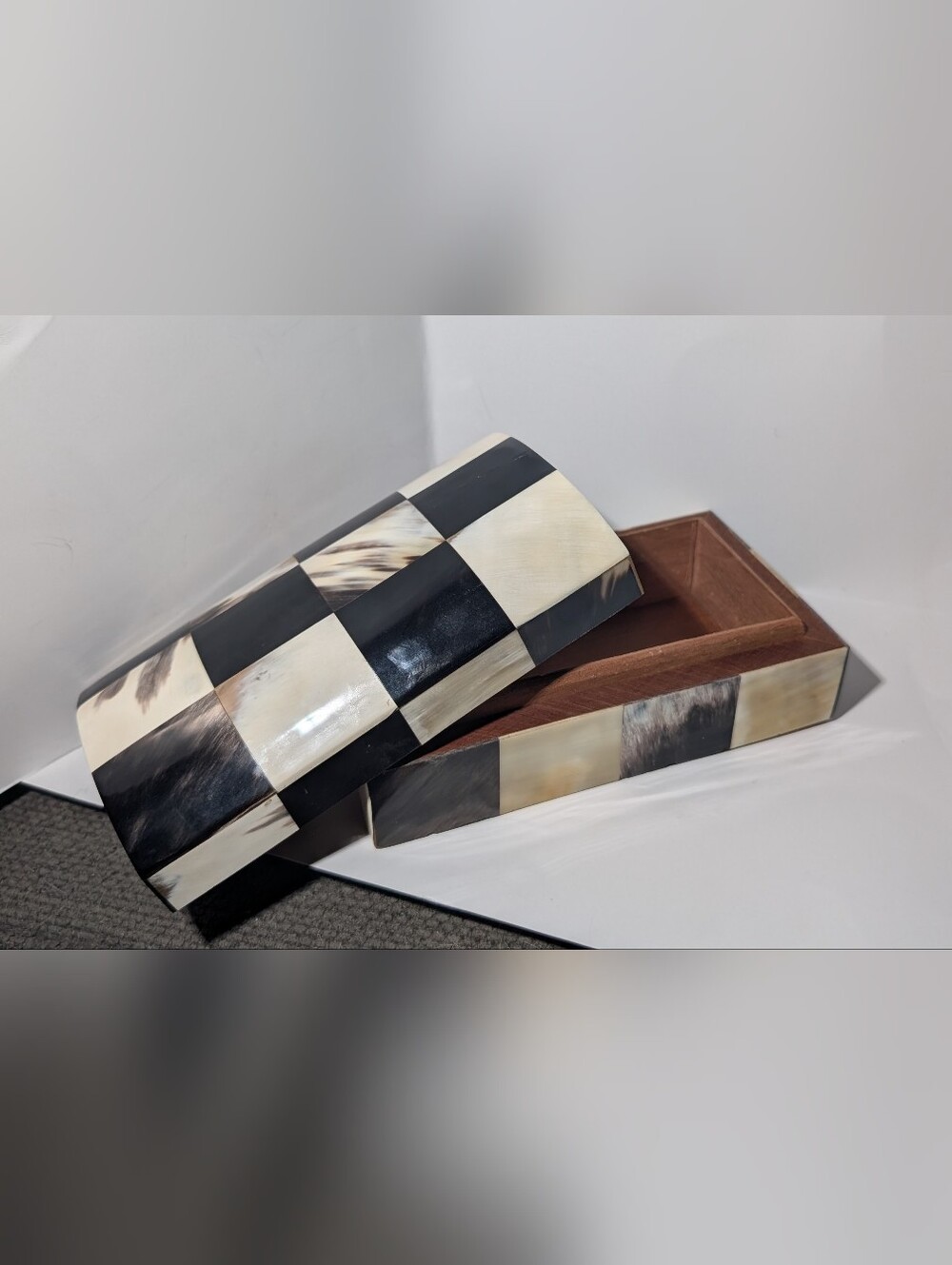 Decorative Checkered Horn Inlay Trinket Box - Black & Cream